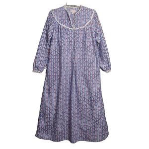 Lanz of Salzburg Tyrolean flannel hearts nightgown XS